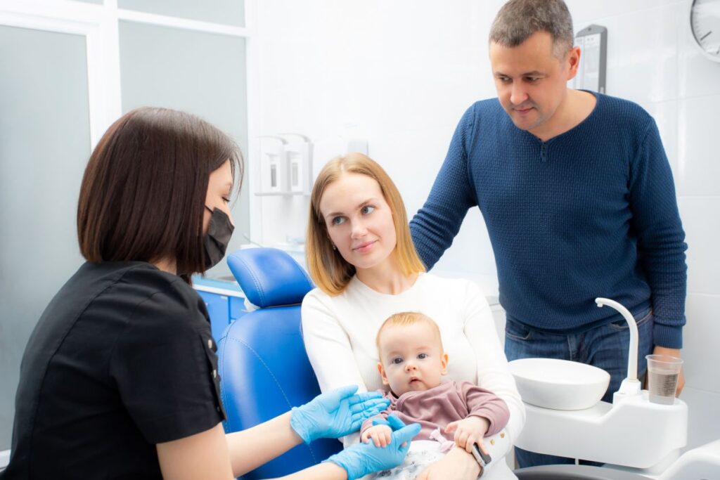 A baby’s first dental appointment